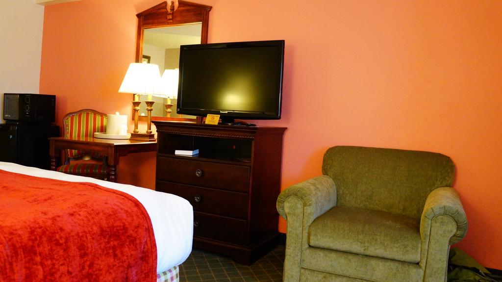 Hotel Grand Victorian Branson Extérieur photo
