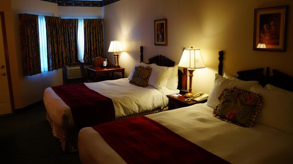 Hotel Grand Victorian Branson Extérieur photo