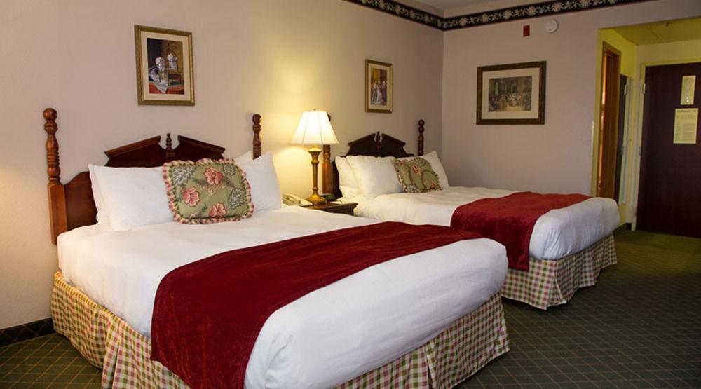 Hotel Grand Victorian Branson Extérieur photo
